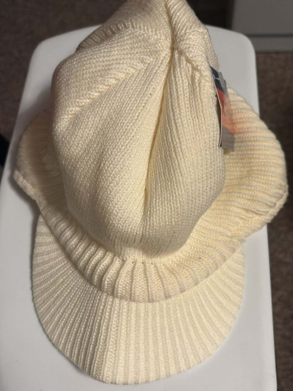 Due North Knit Bucket Hat – New with Tags